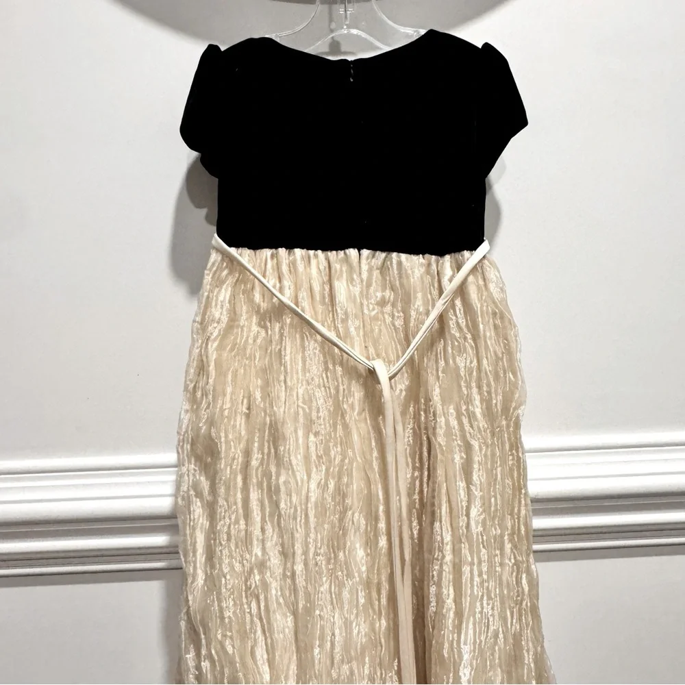 Cinderella Brand Girls Dress Black Ivory Size 4 Formal Holiday Velvet & Beads